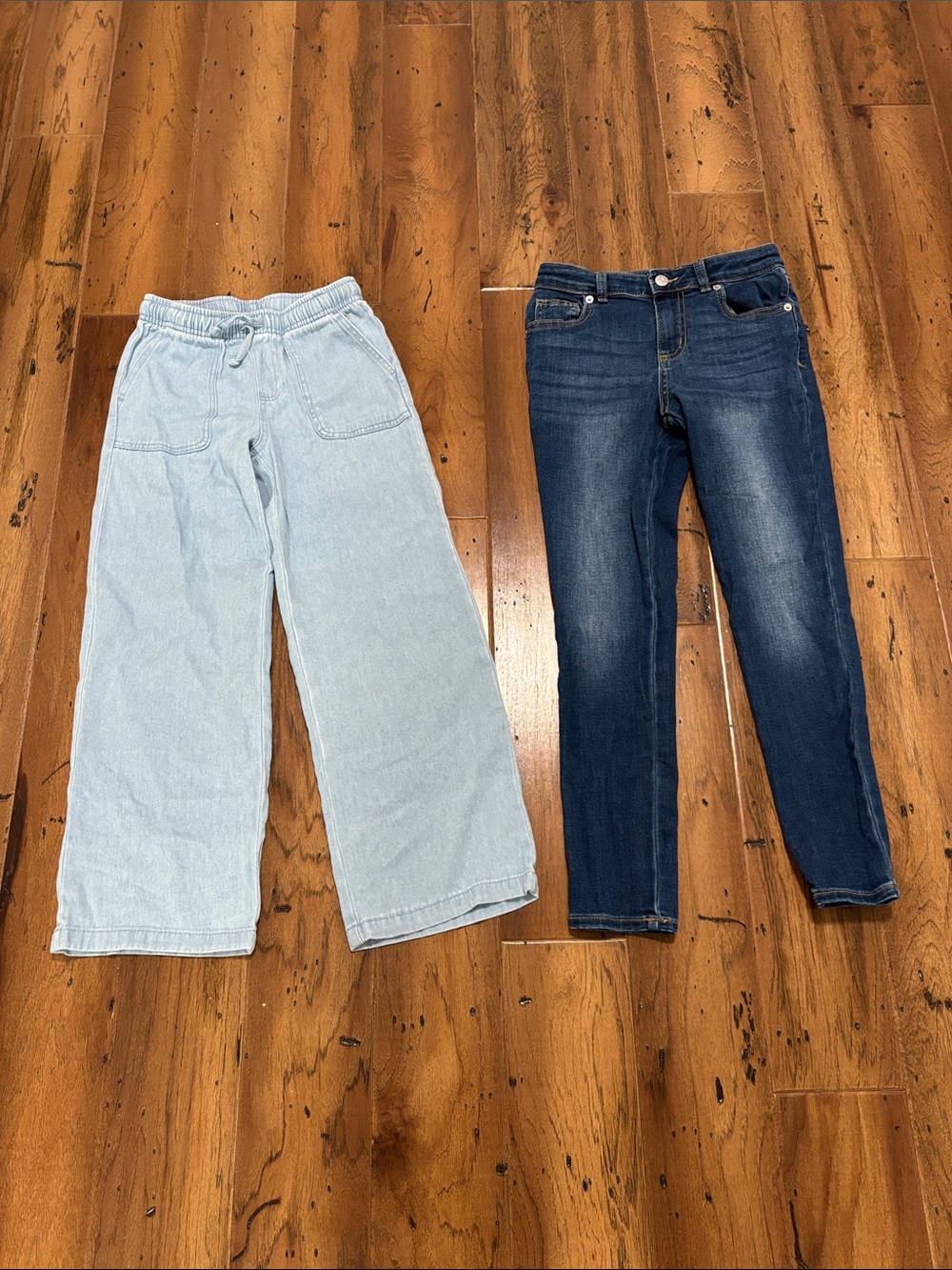 Cat & Jack - Girls M(8) Bundle of jeans